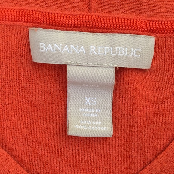🎉SOLD🎉Banana Republic Womens XS V-Neck Sweater - Picture 2 of 4